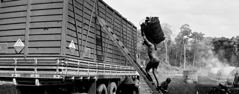 OIT atua junto com governos, de organizações de trabalhadores e de empregadores, contra trabalho forçado e escravidão moderna